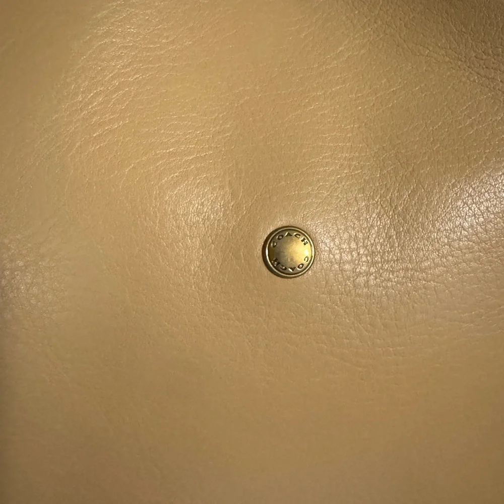 **SOLD** Coach Brooklyn 28 Tan - Picture 2 of 5
